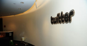 Twitter reste à San Francisco