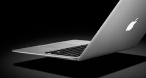 De nouveaux MacBook Air fin juin?