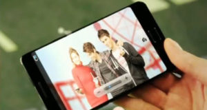 Le Samsung Galaxy S 3 apparait au CES2012 par erreur