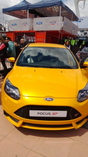 Ford FOCUS ST Orange Molten