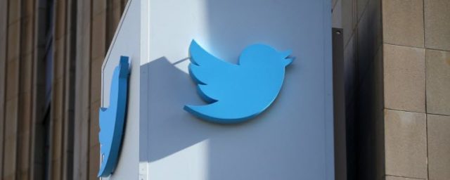 Twitter introduit les timelines personnalisées pour tous!