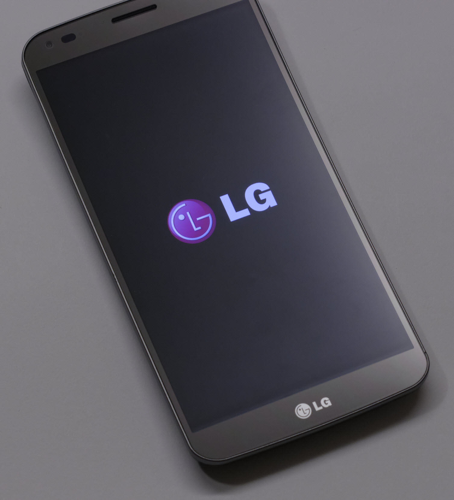 LG G Flex, une première prise en main