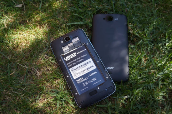Yezz A6M : une phablette avec de (trop) grandes ambitions
