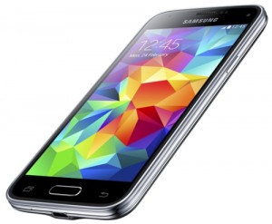 Samsung Galaxy S5 Mini : un smartphone pas si "mini" que ça [Test]