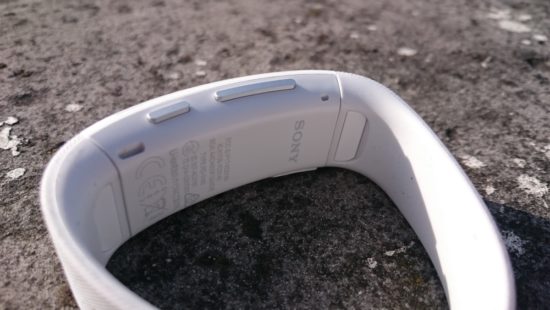 20150207_Sony_SmartBand_Talk_05