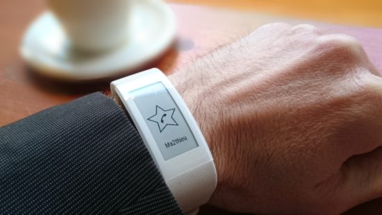 20150207_Sony_SmartBand_Talk_07