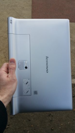 20150401_Lenovo_Tablet_2_Pro_21