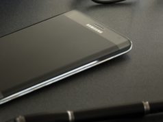 Samsung Galaxy Note Edge : un Galaxy Note 4 avec un écran incurvé ? [Test]