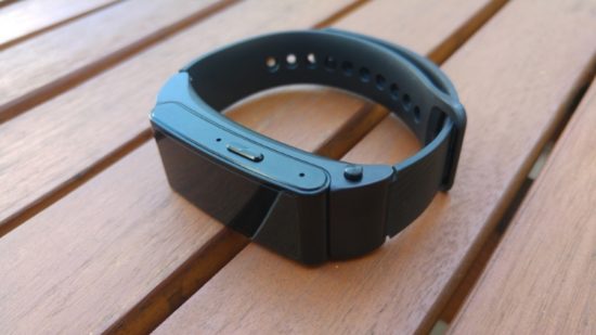 20150710_Huawei_Smartband_Talk_B2_04