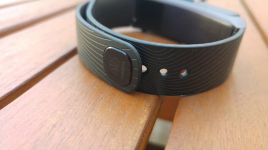 20150710_Huawei_Smartband_Talk_B2_08