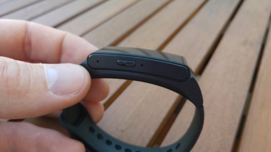 20150710_Huawei_Smartband_Talk_B2_09