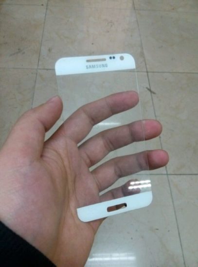 Samsung Galaxy S7 : des photos et des caractéristiques circulent sur le web