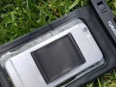 Waterproof case : une solution efficace pour emporter son smartphone partout ? [Test]