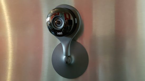 Nest Cam : une caméra de surveillance connectée et efficace [Test]