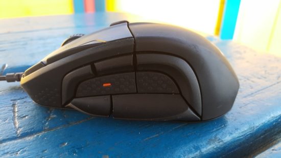 SteelSeries Rival 500 : une souris de gamer avec 15 boutons programmables et un retour tactile [Test]