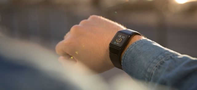 Wiko présente sa gamme de bracelets connectés WiMATE