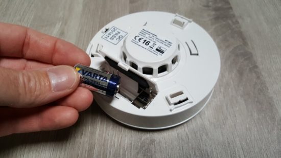 Détecteur de fumée devolo : un capteur intégré à votre maison connectée [Test]