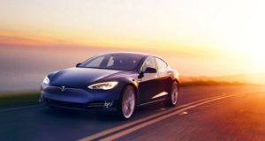 Une Model S parcours plus de 1000 km sans avoir rechargé