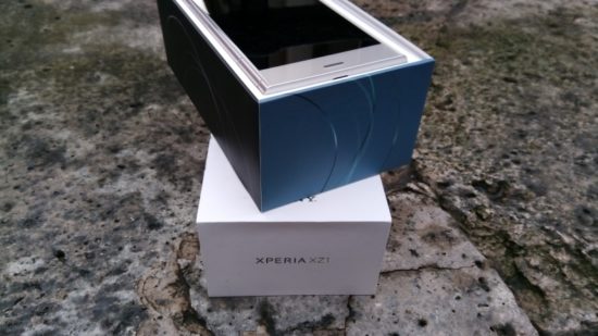 Xperia XZ1 : un smartphone premium signé Sony qui tourne sous Android 8 [Test] 