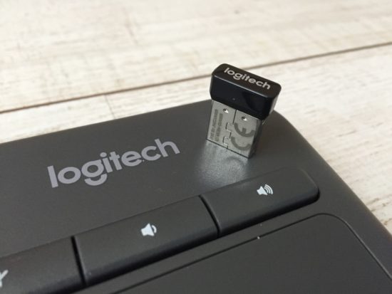 Logitech K400 Plus : un clavier sans fil équipé d'un pavé tactile [Test]