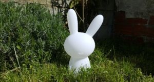 Lapin Lumin'us : une enceinte sans fil lumineuse pour égayer vos journées et vos soirées [Test]