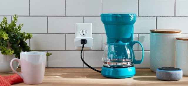 Amazon propose sa propre prise connectée, la Smart Plug