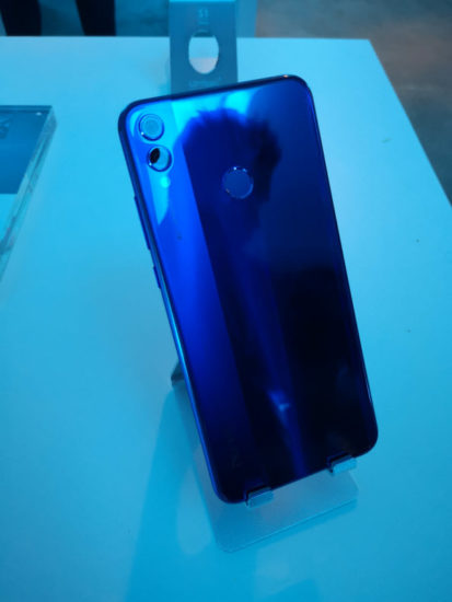 Le Honor 8X envahit la France, voici sa prise en main