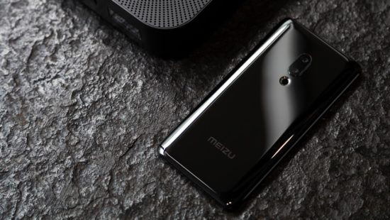 Meizu Zero : un smartphone sans port USB, sans bouton physique, ni port casque...