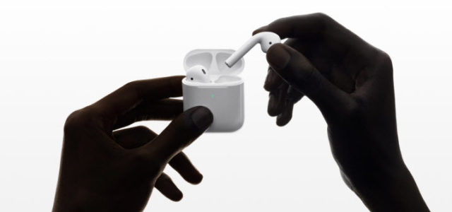 Amazon s'apprêterait à lancer ses propres écouteurs sans fil pour concurrencer les AirPods d'Apple