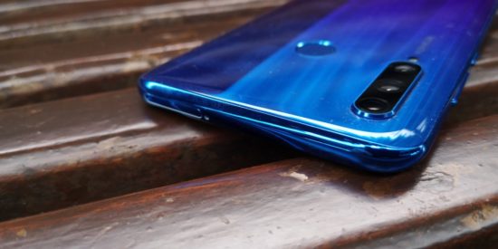 Honor 20 Lite : un bon smartphone agréable à regarder et à prendre en main [Test]