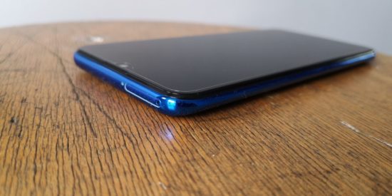 Honor 20 Lite : un bon smartphone agréable à regarder et à prendre en main [Test]