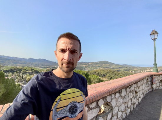 Asus Zenfone 6 : un smartphone équipé d'un capteur photo rotatif [Test]