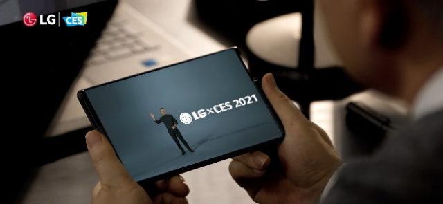 CES 2021 : LG dévoile le LG Rollable, un smartphone avec écran enroulable