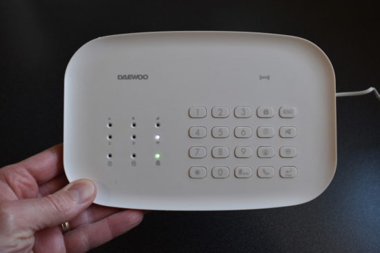 Protégez votre domicile avec une caméra et une alarme connectée Daewoo Security [Test]