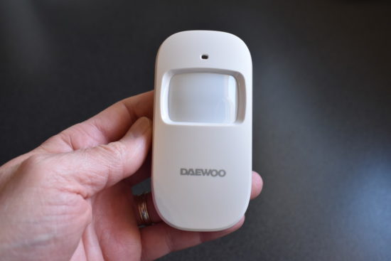 Protégez votre domicile avec une caméra et une alarme connectée Daewoo Security [Test]