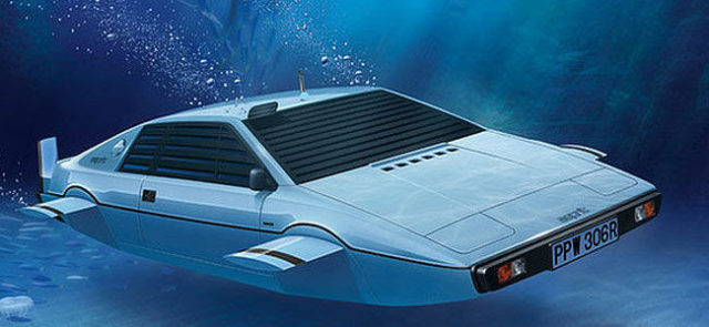 James Bond : la Lotus Esprit de L'Espion qui m'aimait élue meilleur gadget de la franchise