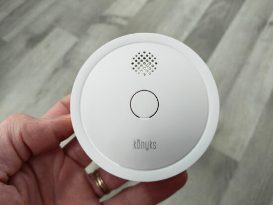 Firesafe 2 : le nouveau détecteur de fumée connecté de Konyks [Test]