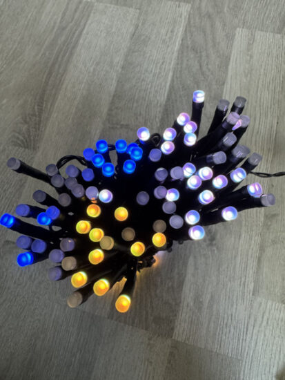 WiZ Smart Fairy Light 20 m propose 160 leds RGB