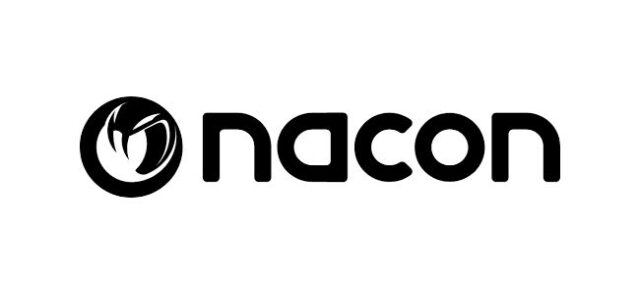 Sélection de produits Nacon en promotion pour le Black Friday 2025 incluant un volan, le stick arcade Daija et la manette Revolution 5 Pro